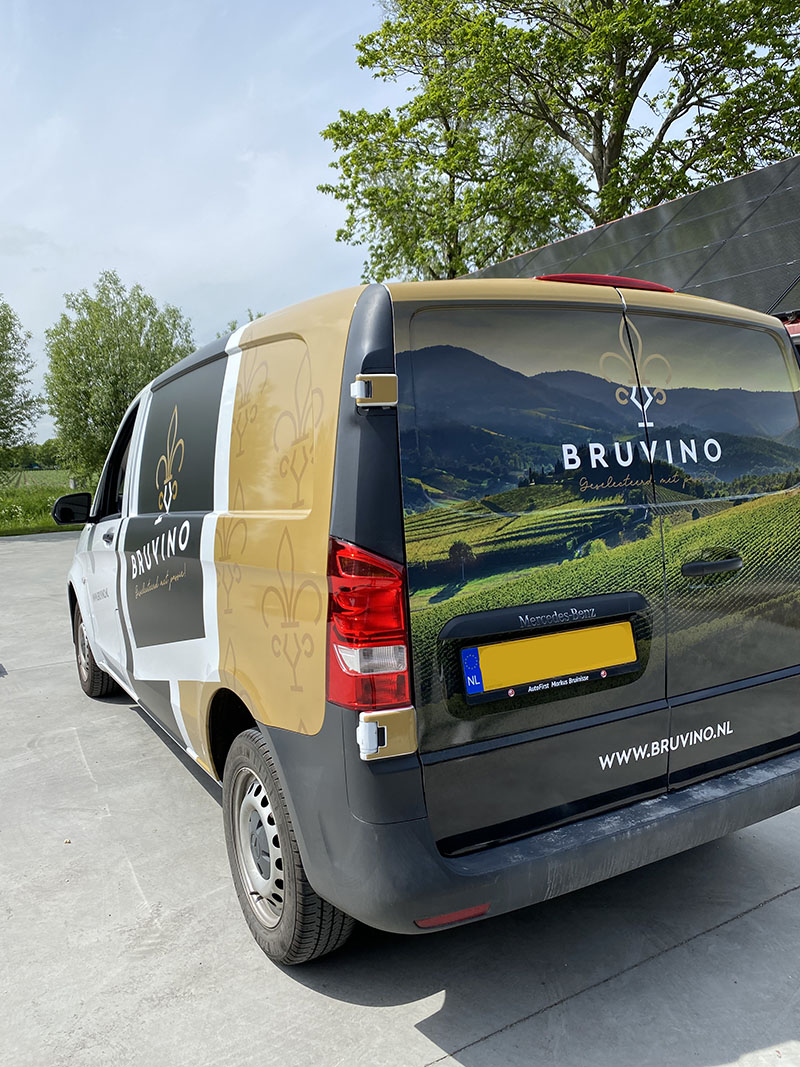 belettering bruvino bedrijfsreclame