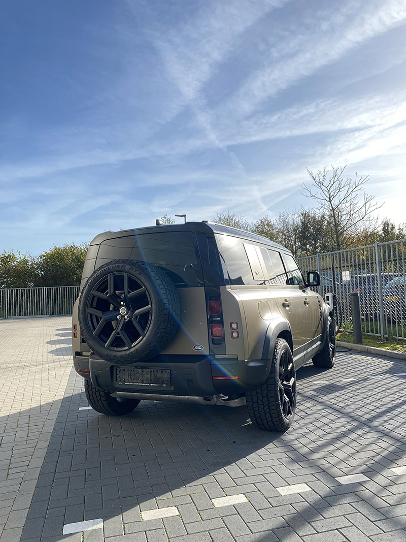 velgen urban wx2 land rover defender 110