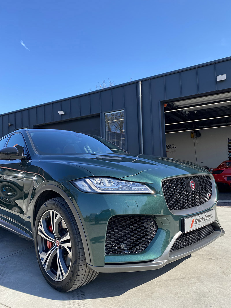 carwrap jaguar f-pace avery british racing green