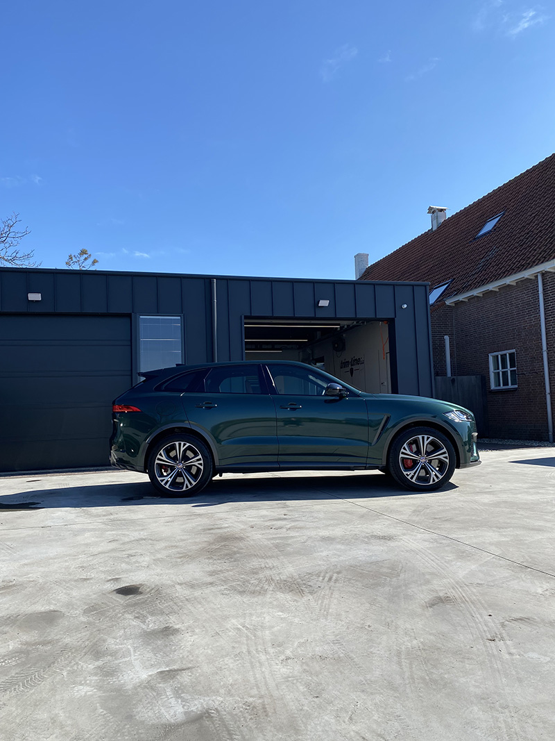 carwrap jaguar f-pace avery british racing green