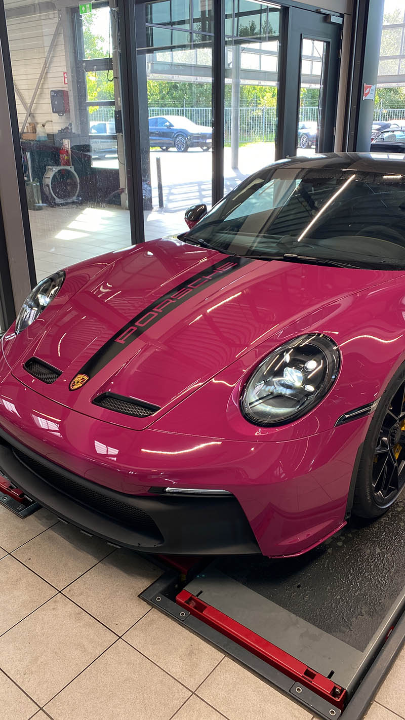 porsche gt3 roze blauw taycan ppf pu