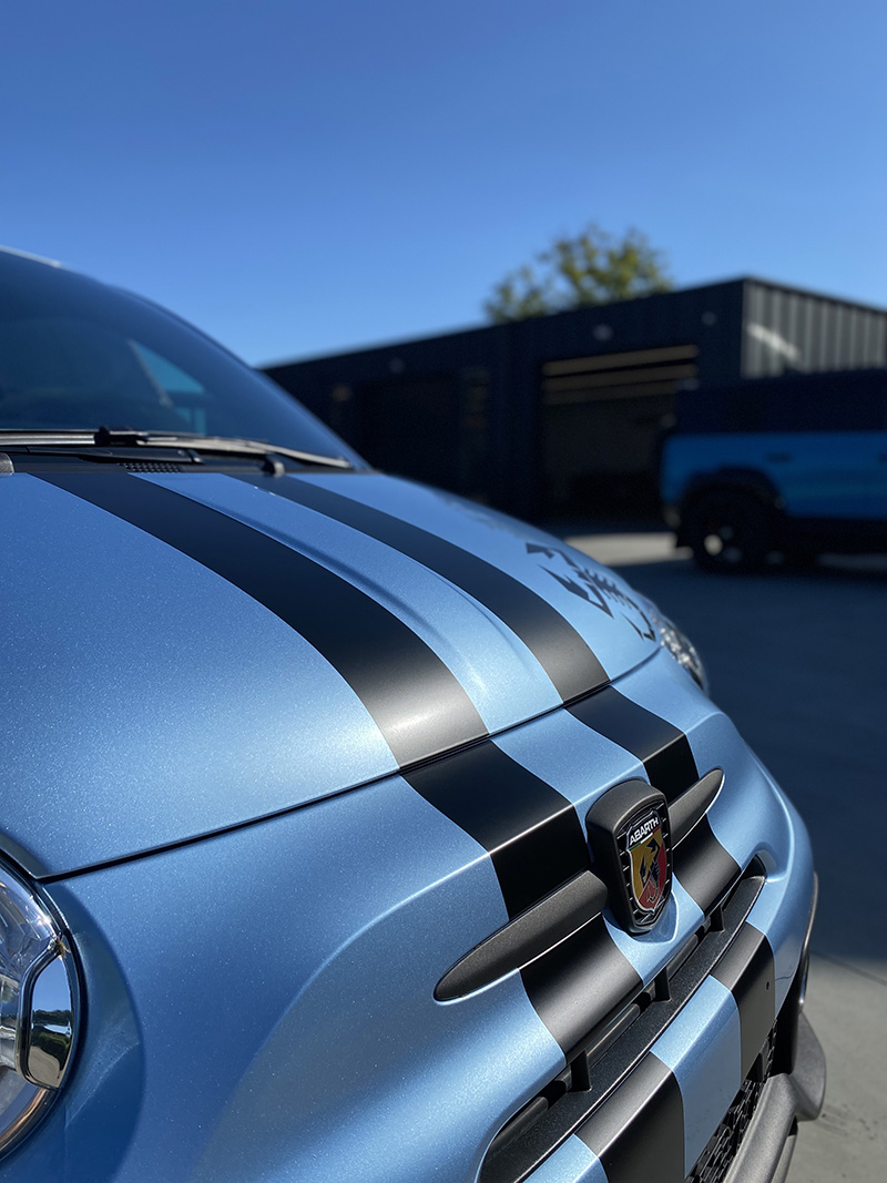 carwrap striping Abarth oracal dove blue metallic