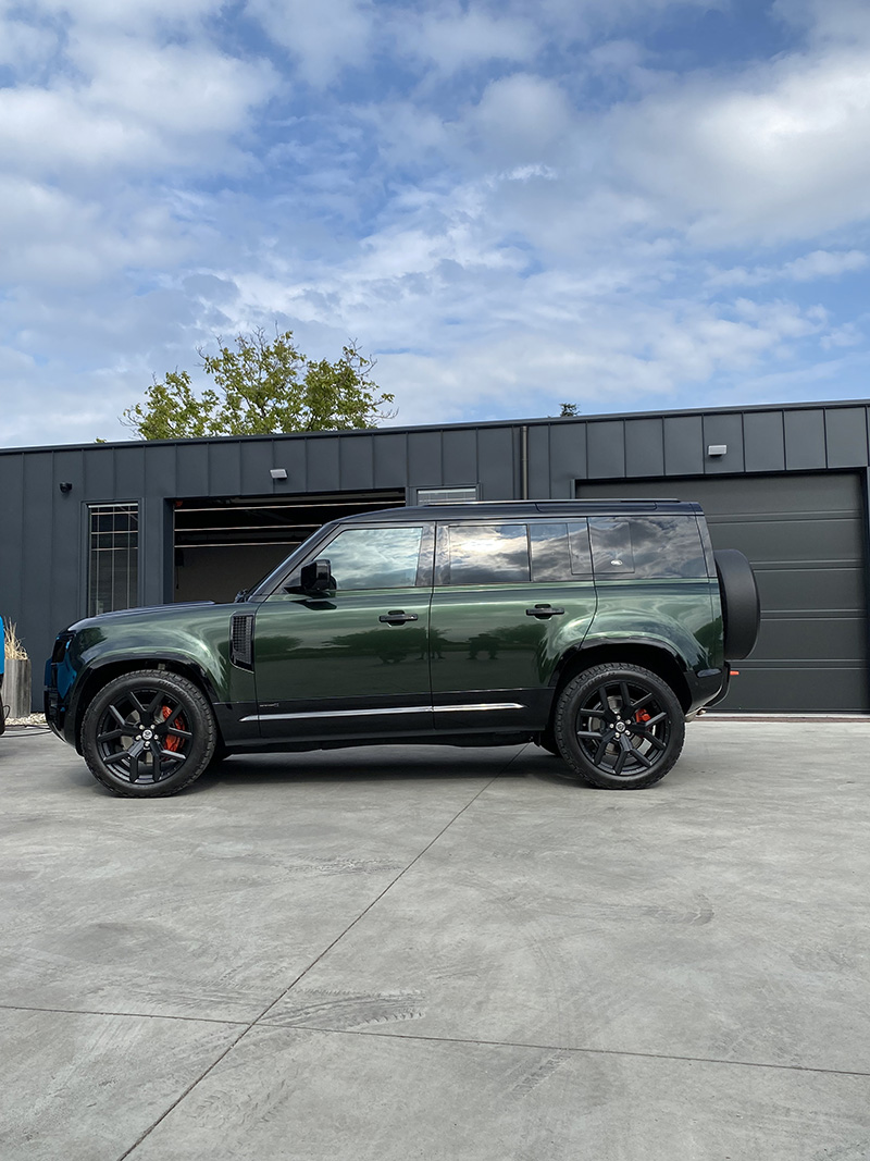 land rover defender 110 metallic midnight green inozetek carwrap