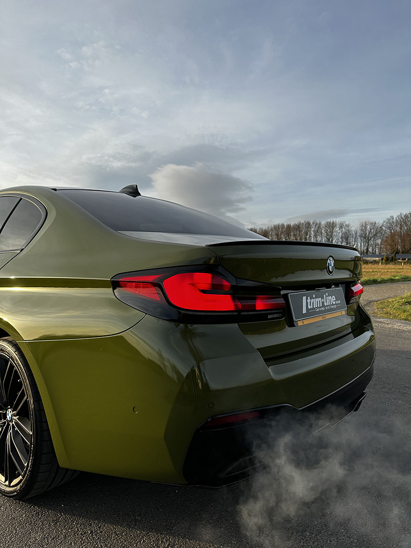 bmw 5serie wrap inozetek army green trim-line