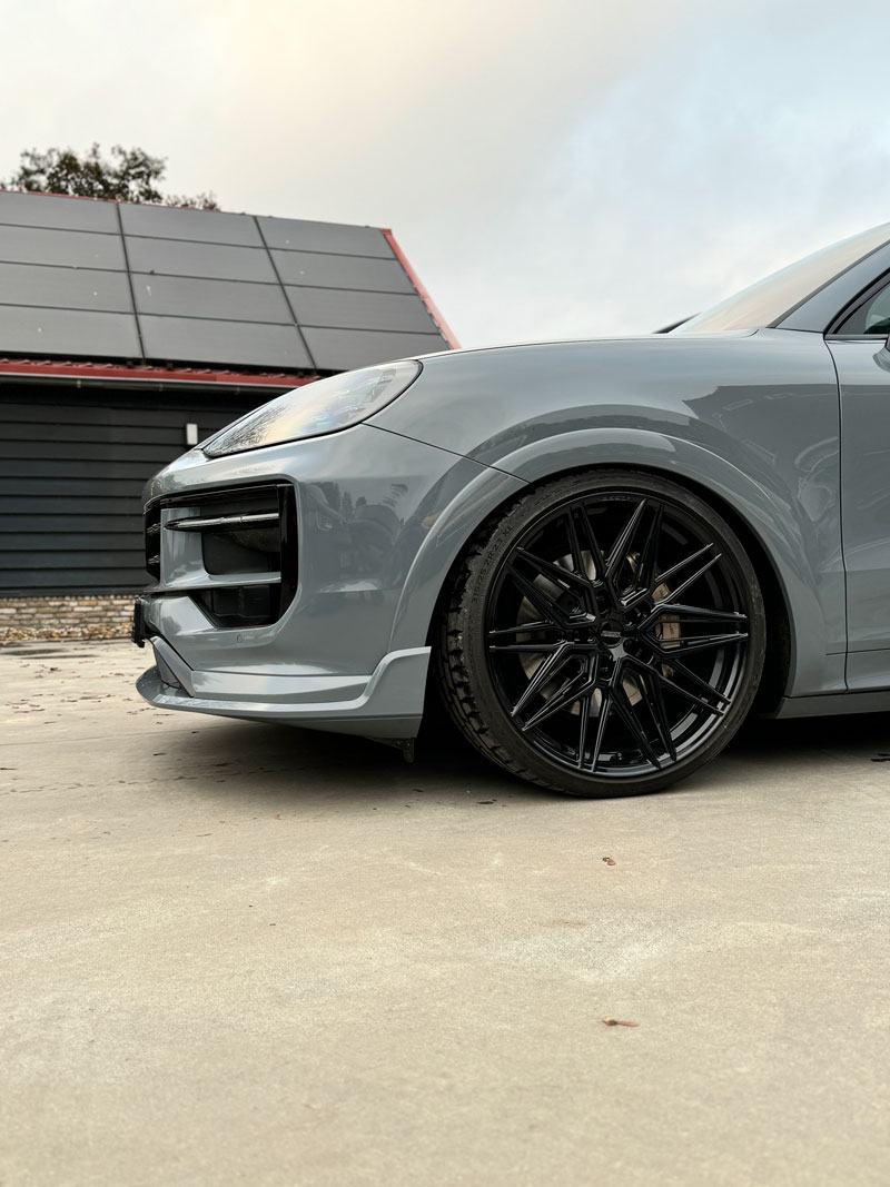 Porsche Cayenne, Techart voorlip, Carbon Striping